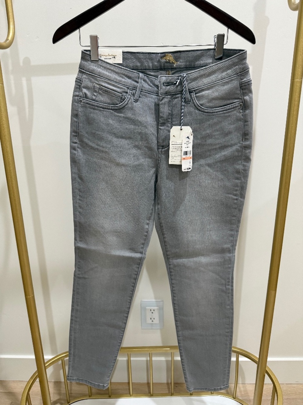 Tommy Bahama gray skinny jeans